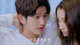 困在俱乐部的少女