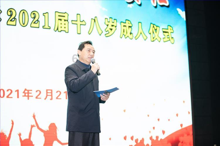 伤官生财的命局，综合日主旺衰考虑八字喜忌